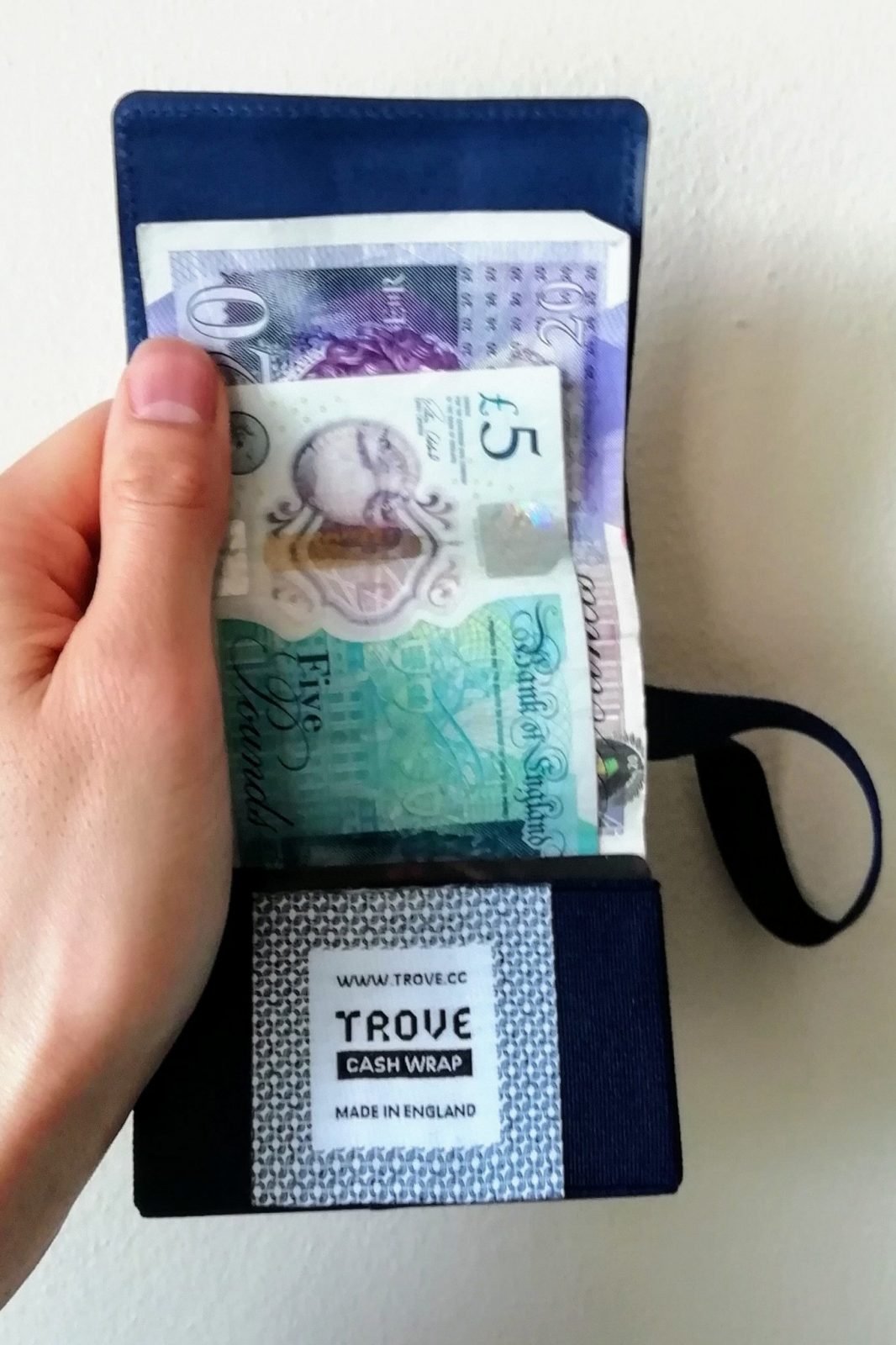 Trove Swift & Cash Wrap Wallet Review: The Perfect Travel Wallet? 7 Trove Swift & Cash Wrap Wallet Review: The Perfect Travel Wallet? 7